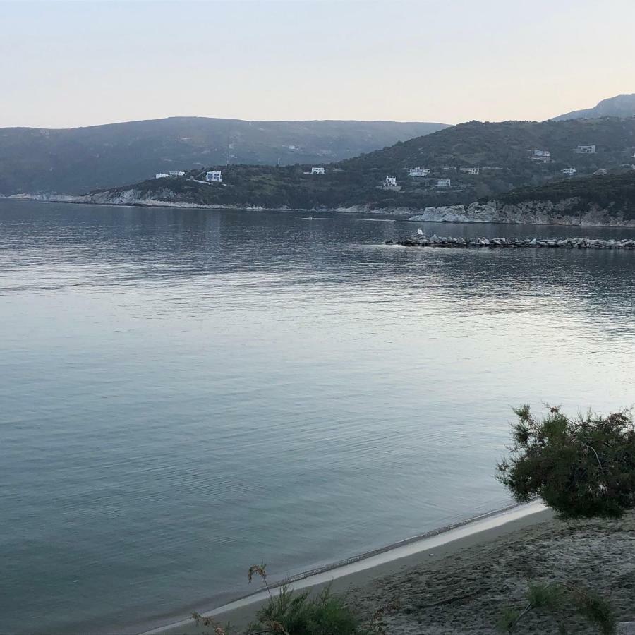 אגיוי אפוסטולי Thalassa View מראה חיצוני תמונה