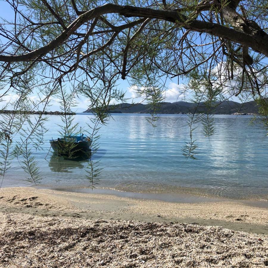 אגיוי אפוסטולי Thalassa View מראה חיצוני תמונה