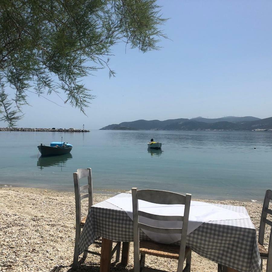 אגיוי אפוסטולי Thalassa View מראה חיצוני תמונה