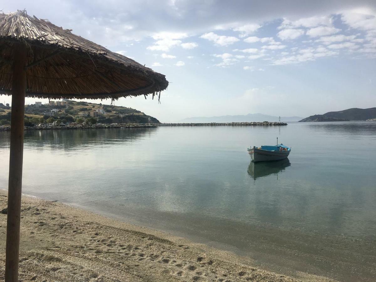 אגיוי אפוסטולי Thalassa View מראה חיצוני תמונה